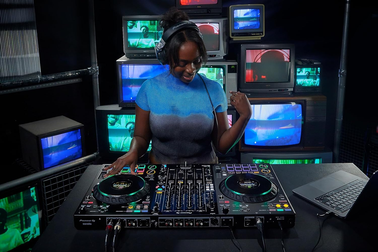 🔥Pioneer DJ DDJ-FLX10 4-deck DJ Controller